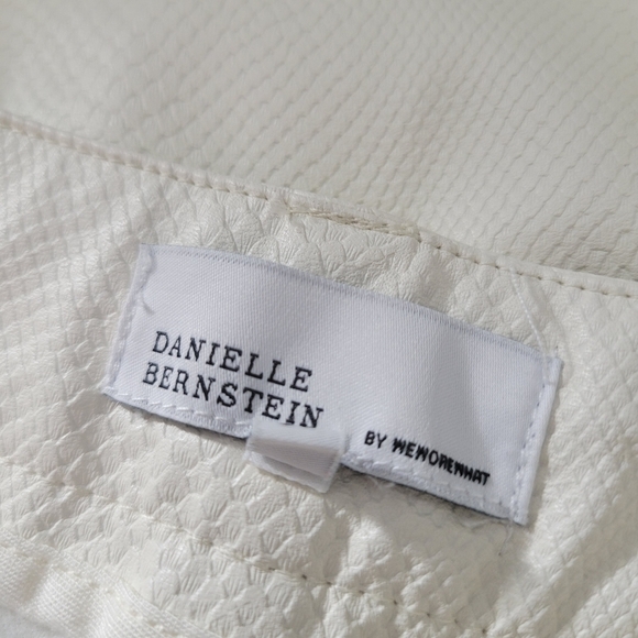 WeWoreWhat White Croc Embossed Flare Leg Pants - Picture 13 of 15